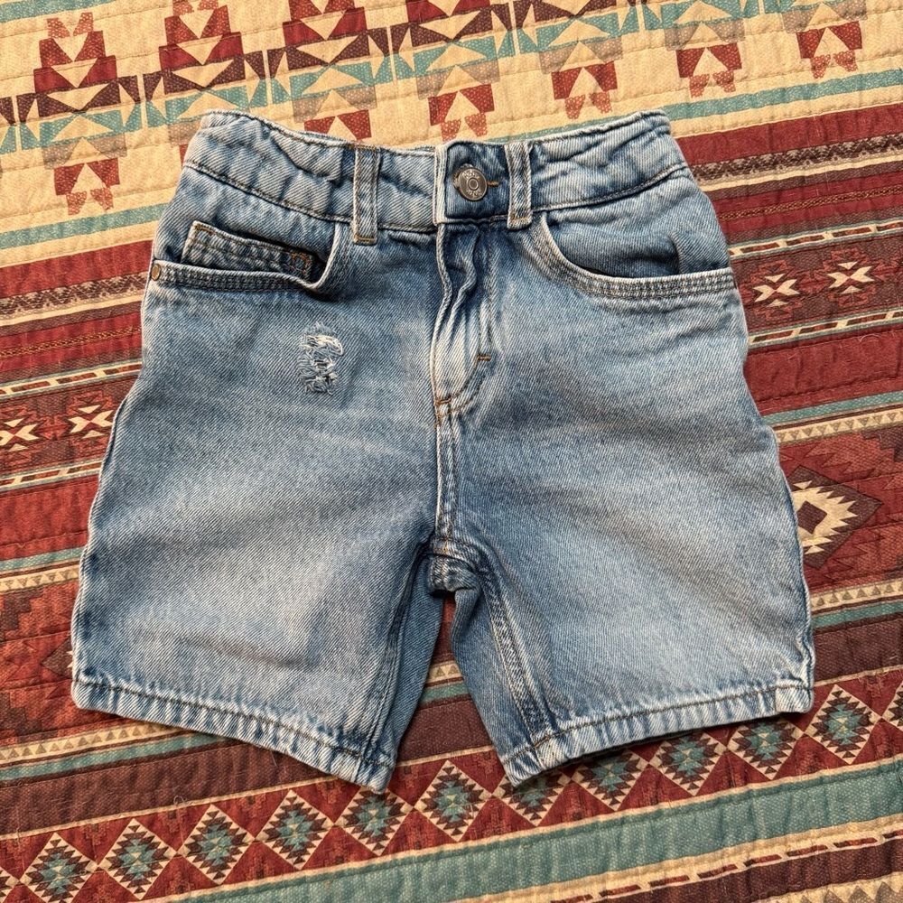 Boden Light Blue Kids Denim Shorts size 6Y